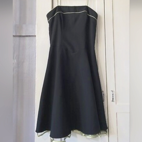 🌟Vintage/Y2K🪩LITTLE BLACK DRESS🌟 - Picture 1 of 5